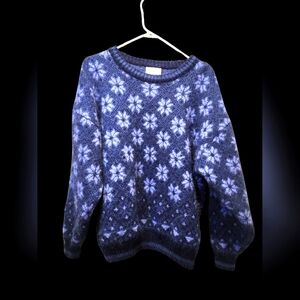 Alafoss 100% Icelandic Wool Sweater